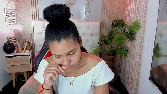 AriaVega online show from 03-26-26, 12:47