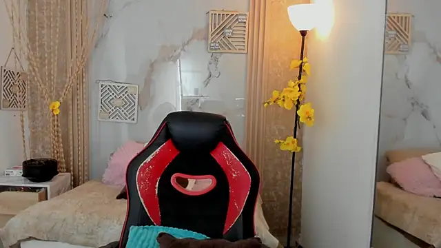 AriaVega online show from 07-15-26, 12:56