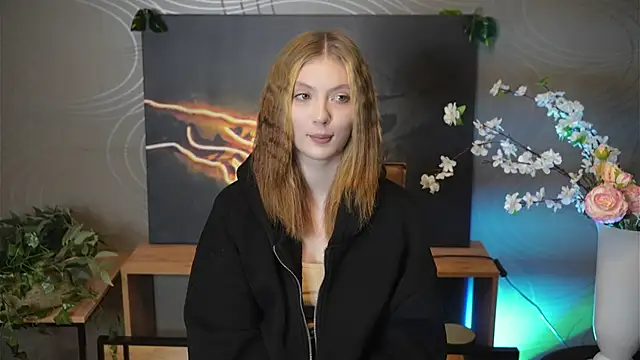 Snapshot of EstaGoetsch chatting on 10-21-25, 08:25 EstaGoetsch online show from 10-21-25, 08:25