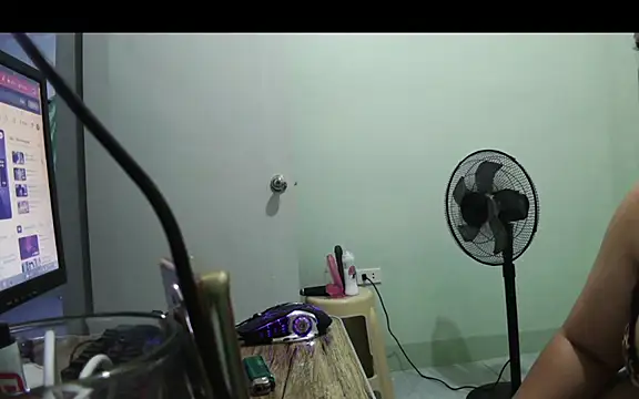 TeaseNPlease 13 online show from 11-16-25, 02:44