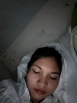 Snapshot of Mit-thi123 chatting on 10-27-25, 06:36 Mit-thi123 online show from 10-27-25, 06:36