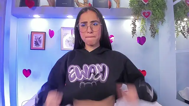 Alana Martinez  online show from 02-11-26, 12:49