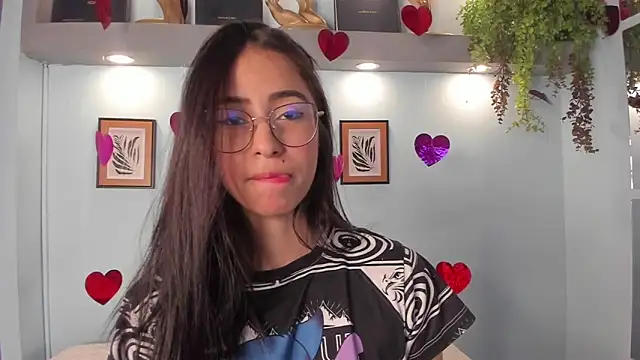 Alana Martinez  online show from 02-27-26, 07:57