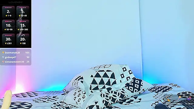 Snapshot of Carolina_Blaire chatting on 01-31-26, 07:34 Carolina Blaire online show from 01-31-26, 07:34