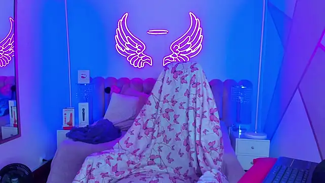 madisson 121 online show from 03-08-26, 01:36