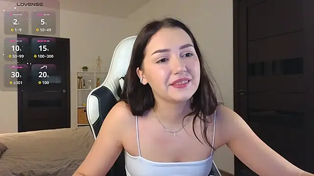 Cassandra2007 online show from 11-03-25, 02:39