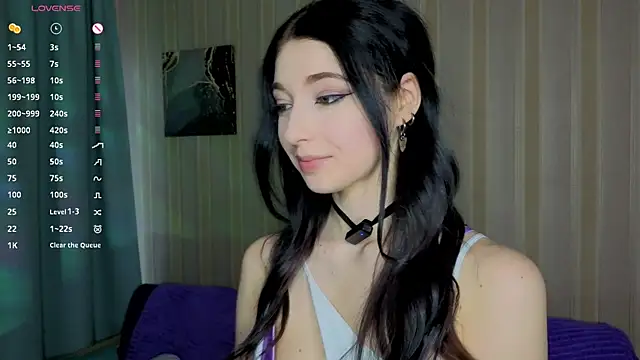 lina leum online show from 04-15-26, 02:32