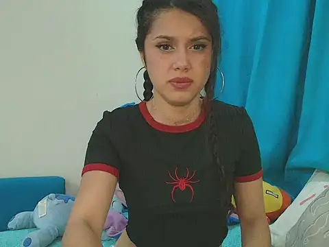 Snapshot of caramel_doll__ chatting on 06-14-26, 12:18 caramel doll online show from 06-14-26, 12:18