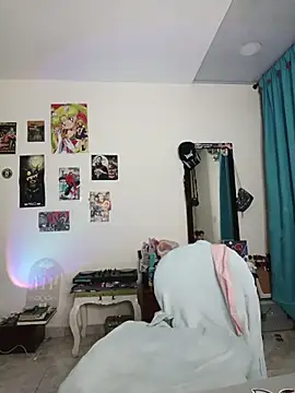 caramel doll   online show from 12-17-25, 02:05