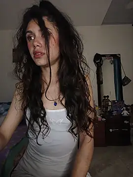 caramel doll   online show from 11-06-25, 12:58