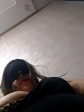 Snapshot of -Sonbola chatting on 05-10-26, 10:22 -Sonbola online show from 05-10-26, 10:22