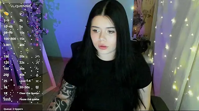 Snapshot of Mona_Esty chatting on 06-24-26, 06:23 Mona Esty online show from 06-24-26, 06:23