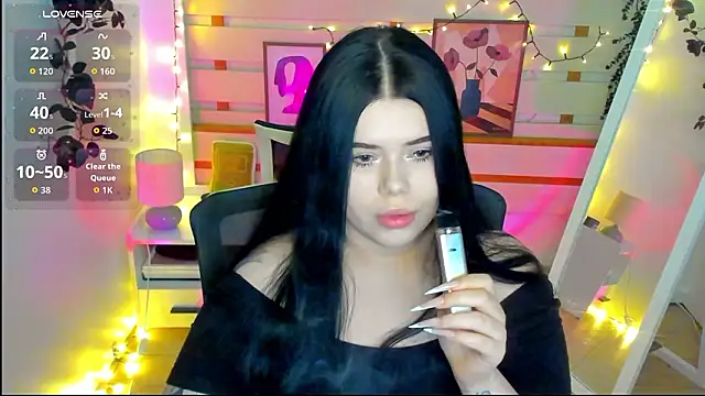 Mona Esty online show from 02-18-26, 08:27