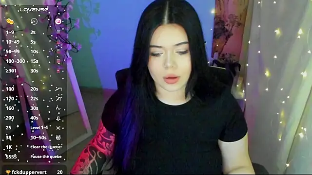 Snapshot of Mona_Esty chatting on 06-28-26, 06:20 Mona Esty online show from 06-28-26, 06:20