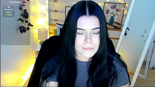 Mona Esty online show from 02-08-26, 09:12