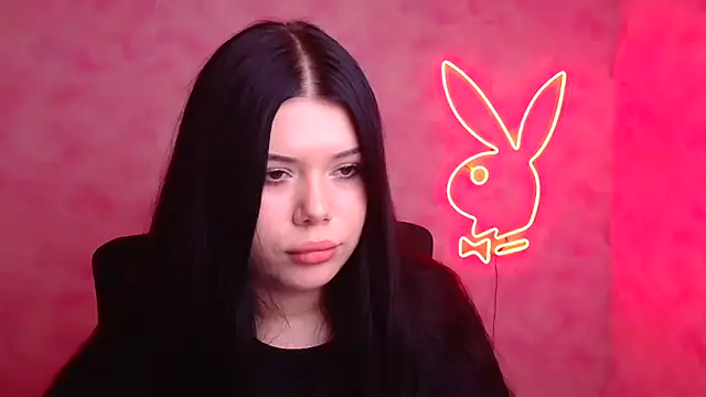 Mona Esty online show from 11-26-25, 07:03