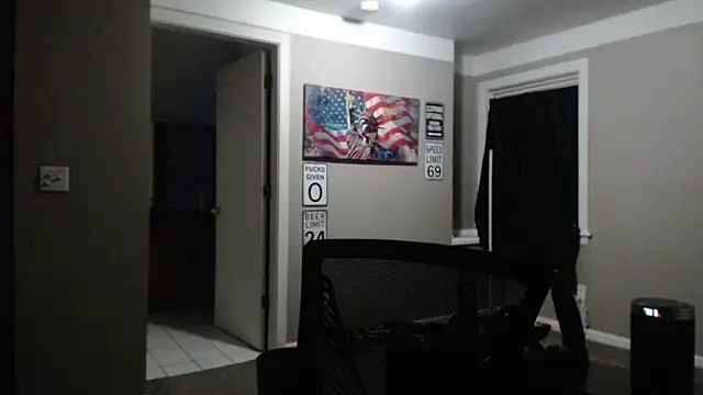 Snapshot of Michigan9000 chatting on 02-21-26, 03:41 Michigan9000 online show from 02-21-26, 03:41