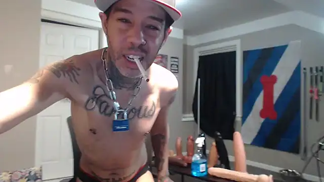 Michigan9000 online show from 04-12-26, 05:11