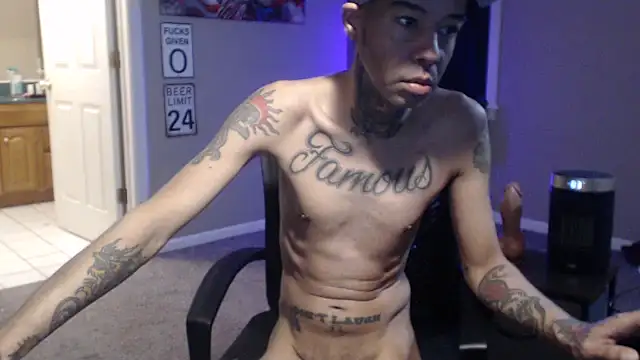 Snapshot of Michigan9000 chatting on 02-09-26, 10:57 Michigan9000 online show from 02-09-26, 10:57