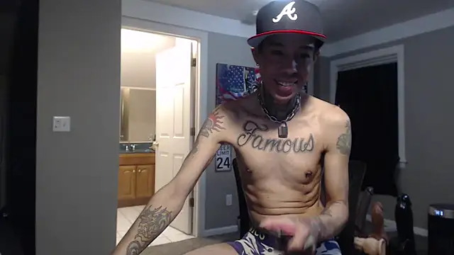 Snapshot of Michigan9000 chatting on 01-16-26, 11:20 Michigan9000 online show from 01-16-26, 11:20