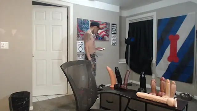 Michigan9000 online show from 04-05-26, 01:01