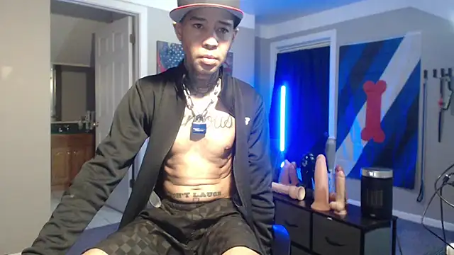 Michigan9000 online show from 04-16-26, 03:29