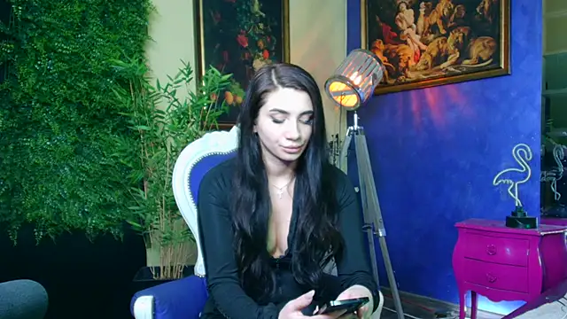 nicolepalmer online show from 11-15-25, 01:04