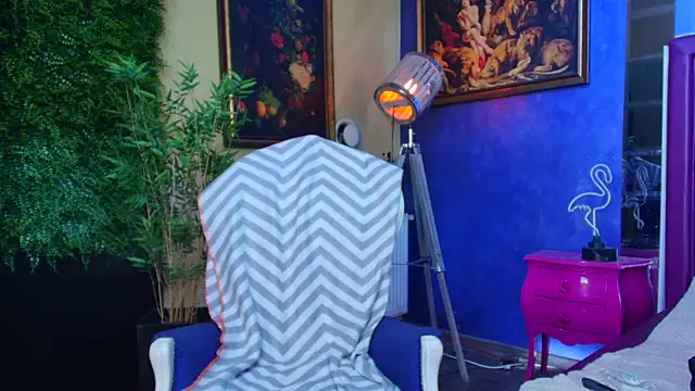 nicolepalmer online show from 11-05-25, 10:07