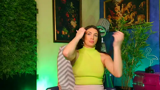 nicolepalmer online show from 10-04-25, 02:29