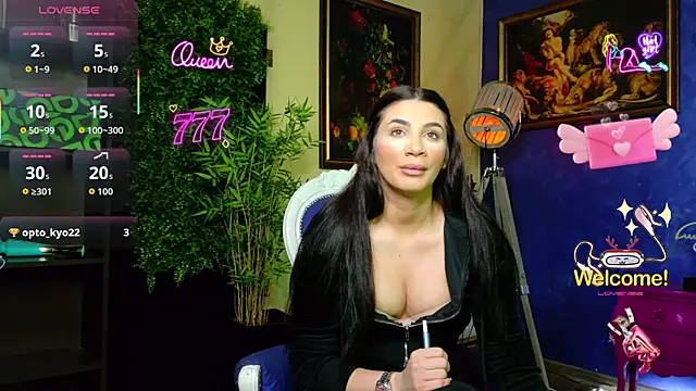 nicolepalmer online show from 05-13-26, 08:10