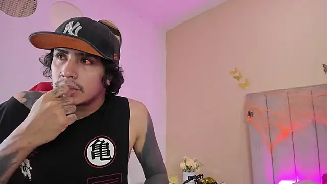 Snapshot of Kaoz_23_ chatting on 10-04-25, 09:27 Kaoz 23  online show from 10-04-25, 09:27