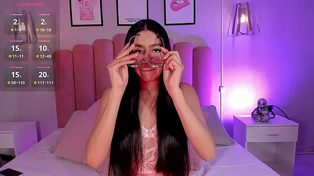 mara swan  online show from 11-04-25, 07:06