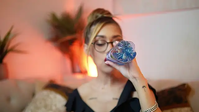 AileenKiss online show from 12-02-25, 08:10