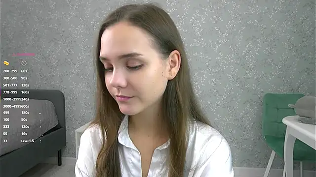 SweetSaraPie online show from 10-18-25, 06:54