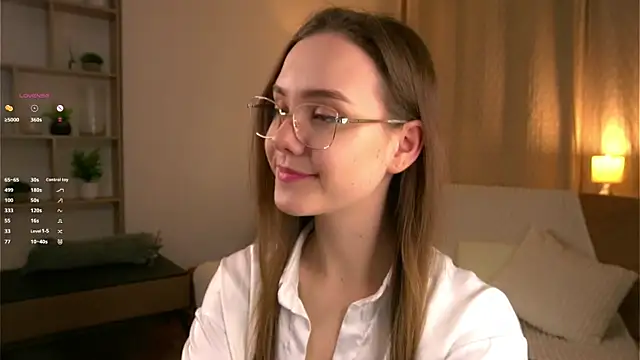 SweetSaraPie online show from 03-01-26, 06:08