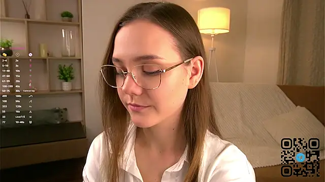 SweetSaraPie online show from 01-13-26, 05:28