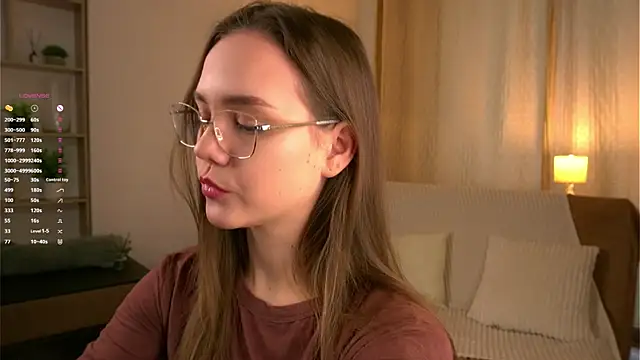 SweetSaraPie online show from 02-08-26, 07:17