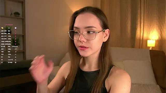 SweetSaraPie online show from 03-08-26, 06:11