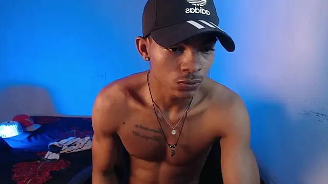 Snapshot of Dominus_kane01 chatting on 10-27-25, 06:42 Dominus kane01 online show from 10-27-25, 06:42