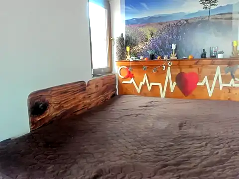 anissawhitenss online show from 11-04-25, 07:34