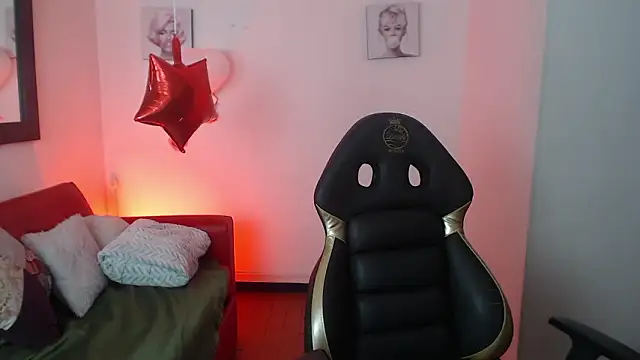 Snapshot of Andy_Eagleton_20_ chatting on 02-20-26, 03:03 Andy Eagleton 20 online show from 02-20-26, 03:03