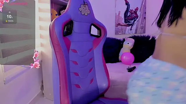 emma soffia online show from 11-18-25, 06:22