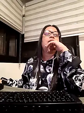 Xander Taylor  online show from 10-09-25, 06:03