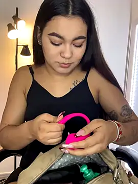  Sarita 1 online show from 12-04-25, 02:43