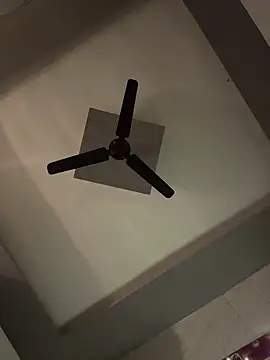 Ujjwallkumar0069 online show from 10-11-25, 06:53