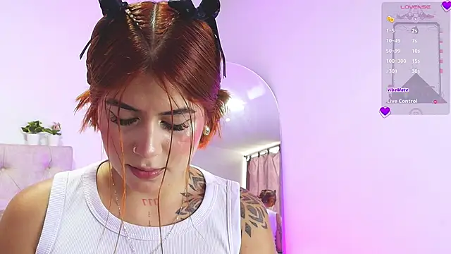 SoofiKiss online show from 02-19-26, 07:55