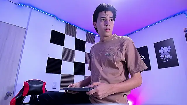 jeycobb online show from 03-23-26, 01:17