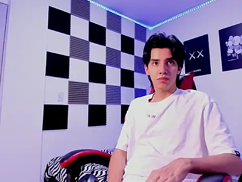 jeycobb online show from 10-31-25, 11:51