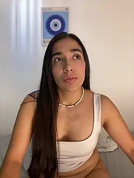 SabrinaEvanss  online show from 02-18-26, 06:48