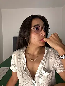 SabrinaEvanss  online show from 05-09-26, 08:34